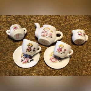 Vintage tea set. Made in Japan.